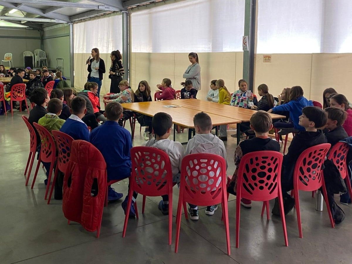 Nina Koevoets Το Πρώτο Μεγάλο Ταξίδι