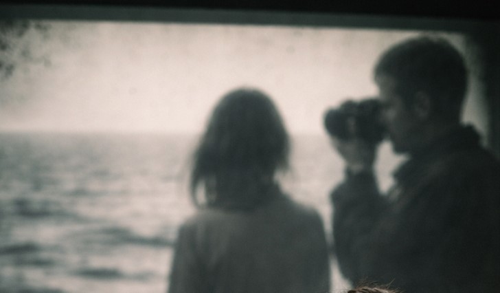 Δοκιμιακός Κινηματογράφος Ρωγμές στον Χρόνο